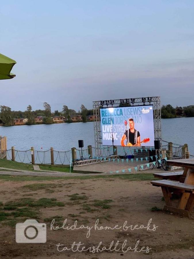 Holiday Home Breaks At Tattershall Lakes Coningsby Esterno foto