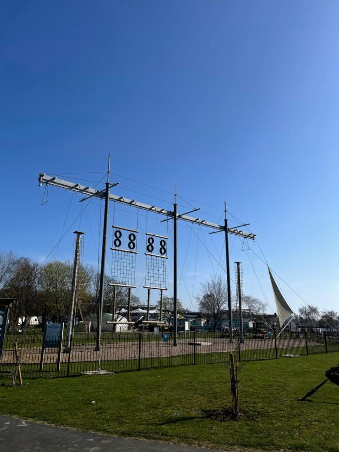 Holiday Home Breaks At Tattershall Lakes Coningsby Esterno foto